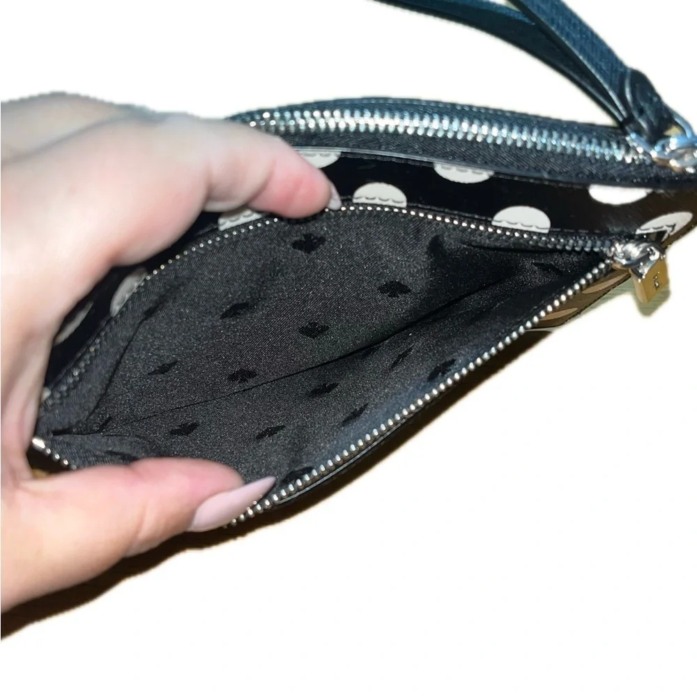 Kate Spade New York Medium L-Zip Wristlet Saffiano Leather Polka Dot Black, NWOT